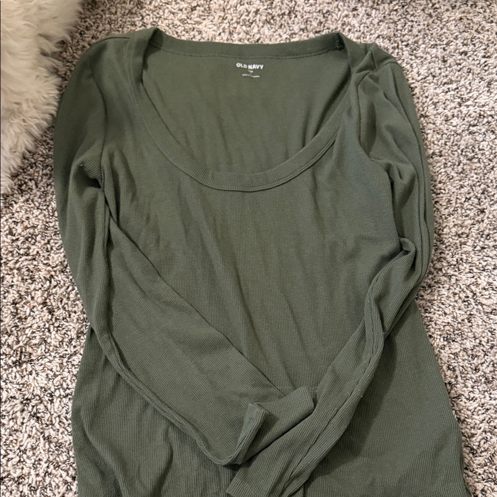 Old Navy Olive Scoop Neck Long Sleeve Knit Top